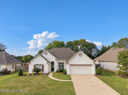106 Sweetbriar Cir, Canton, MS, 39046-8055 | Card Image