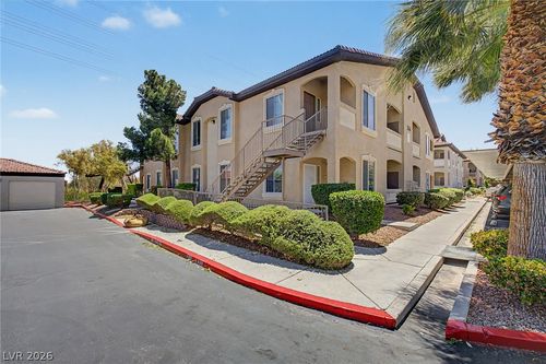 203-3364 Indian Shadow St, Las Vegas, NV, 89129-8637 | Card Image