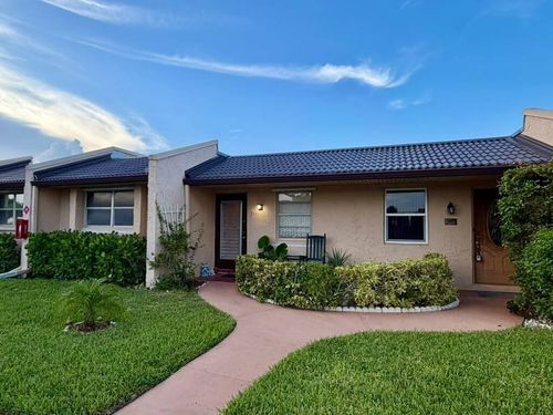 311 Golden River Dr, West Palm Beach, FL, 33411-2283 | Card Image