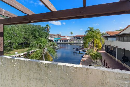 1-201-2571 Cyprus Dr, PALM HARBOR, FL, 34684-1035 | Card Image