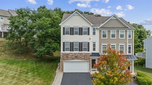 2134 Shawnee Dr, Washington, PA, 15301-5020 | Card Image