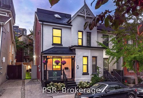 10 Bishop St, Toronto, ON, M5R1N2 | Card Image
