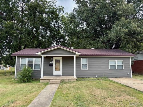 328 W Oak Street, Dexter, MO, 63841 | Card Image