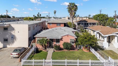4666 Oregon St, San Diego, CA, 92116 | Card Image