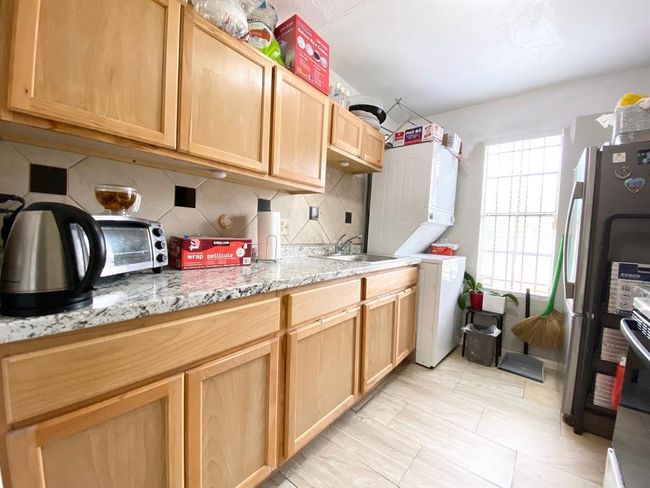 APT-2006 - 8323 Wilcrest Dr, Townhouse with 2 bedrooms, 2 bathrooms and 2 parking in Houston TX | Image 7