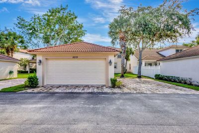 8209 Calterra Drive, House other with 4 bedrooms, 2 bathrooms and null parking in Palm Beach Gardens FL | Image 3