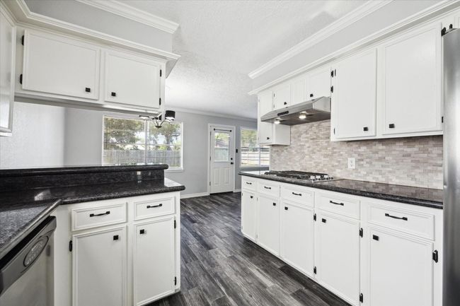 1804 Sleepy Creek Way, House other with 4 bedrooms, 2 bathrooms and 2 parking in Pearland TX | Image 17