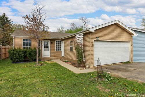 404 Rand Rd, Lakemoor, IL, 60051-8766 | Card Image