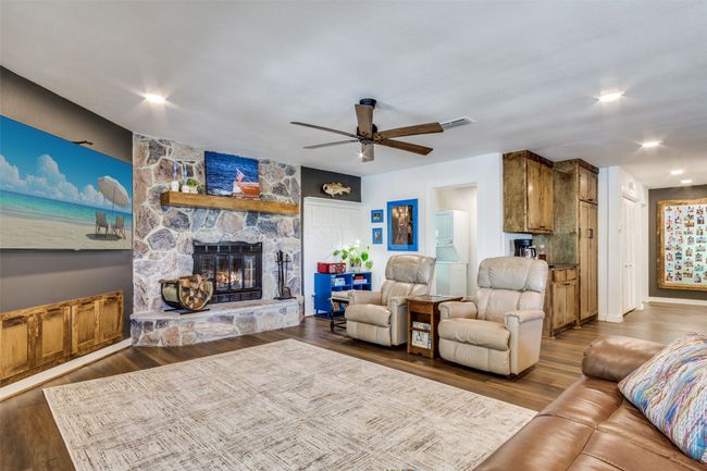 170 Cherokee Trl, House other with 3 bedrooms, 3 bathrooms and null parking in Nocona TX | Image 10