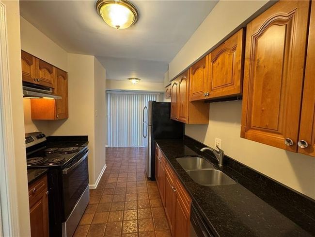 731 Hanover Ln Se, Condo with 3 bedrooms, 3 bathrooms and 2 parking in Marietta GA | Image 15