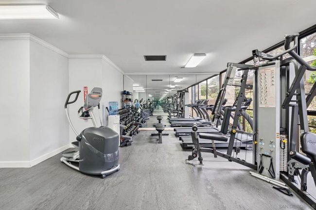UNIT-1205 - 2500 Torrey Pines Rd, Condo with 2 bedrooms, 2 bathrooms and 2 parking in La Jolla CA | Image 38