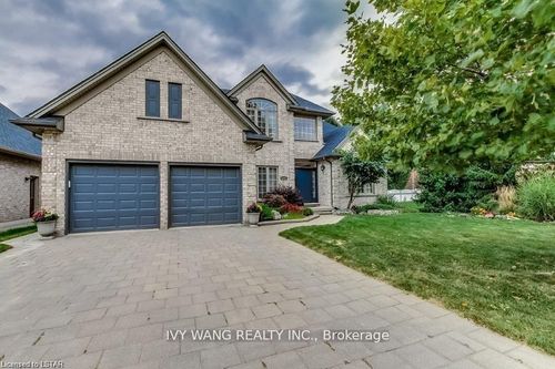 294 E Rivertrace Walk, London, ON, N6G5J7 | Card Image