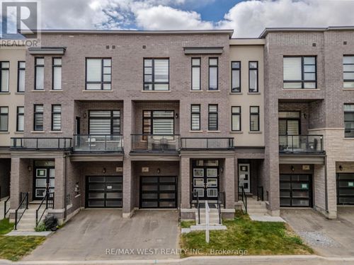 15 Quilico Road N, Vaughan (Elder Mills), ON, L4H5H1 | Card Image