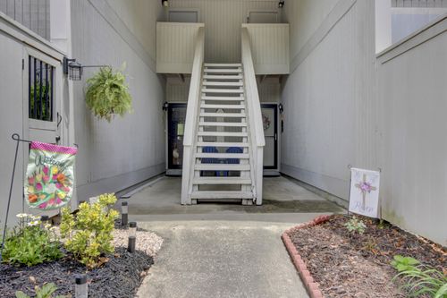 807 Greencastle Dr, Goose Creek, SC, 29445-4865 | Card Image