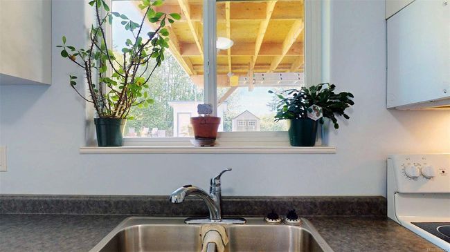 2113 Amethyst Way, House other with 5 bedrooms, 3 bathrooms and 2 parking in Sooke BC | Image 41