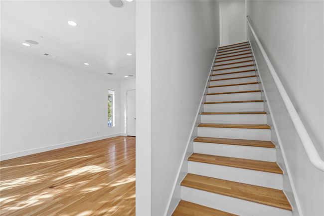 APT-1 - 1600 N Haskell Ave, Condo with 2 bedrooms, 3 bathrooms and null parking in Dallas TX | Image 15