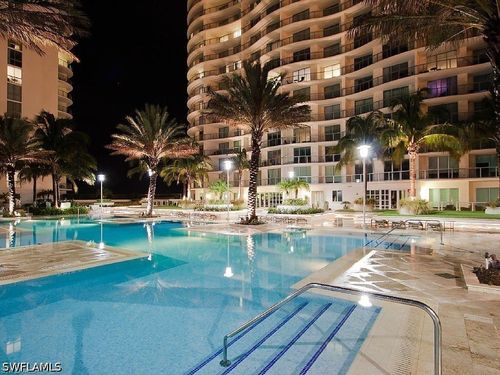 2004-3000 Oasis Grand Blvd, FORT MYERS, FL, 33916-1642 | Card Image