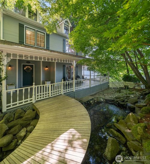 10157 Sw 263rd St, Vashon, WA, 98070-8406 | Card Image