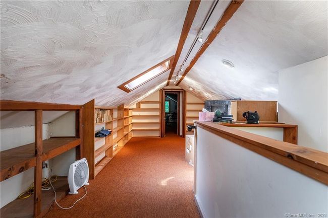 Attic | Image 38