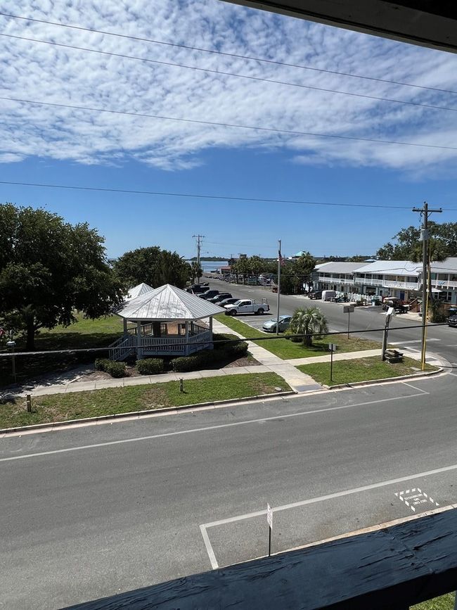 330 - 211 2 Nd St, Condo with 1 bedrooms, 1 bathrooms and null parking in CEDAR KEY FL | Image 31
