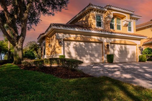 303-33 Camino Real, HOWEY IN THE HILLS, FL, 34737-3140 | Card Image