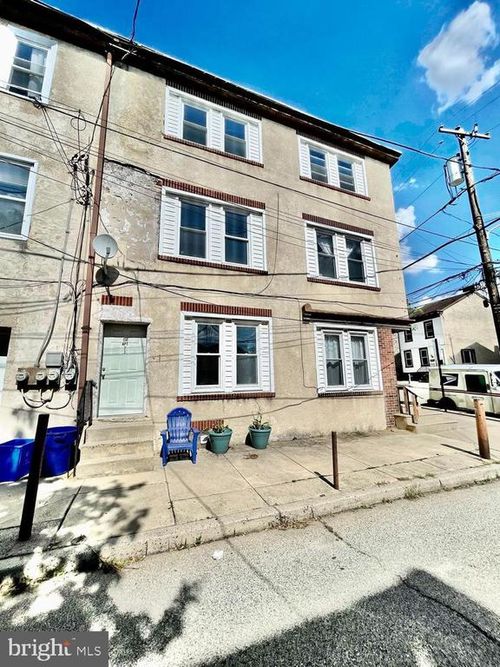 1-158 Fountain St, PHILADELPHIA, PA, 19127-1932 | Card Image