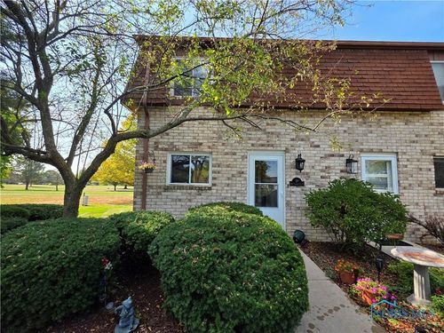 744 Fairway Dr, Wauseon, OH, 43567-9202 | Card Image