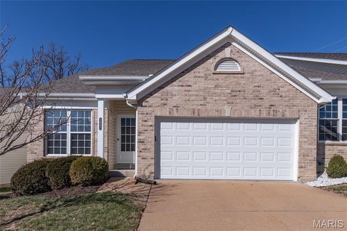 1007 Arbor Pointe Dr, Manchester, MO, 63088-1458 | Card Image