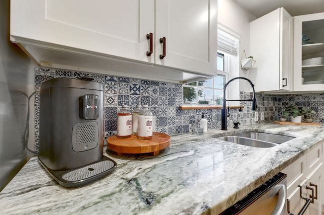 407 Pine St, House other with 3 bedrooms, 2 bathrooms and 2 parking in Georgetown TX | Image 18