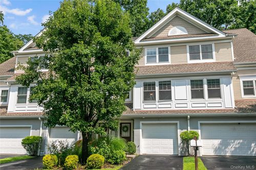 138 Underhill Ln, Peekskill, NY, 10566-6927 | Card Image