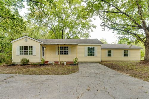 8125 Gann Rd, Soddy Daisy, TN, 37379-4162 | Card Image