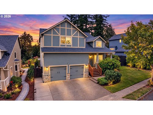 15524 Se Belmore Hts, Portland, OR, 97236-8306 | Card Image