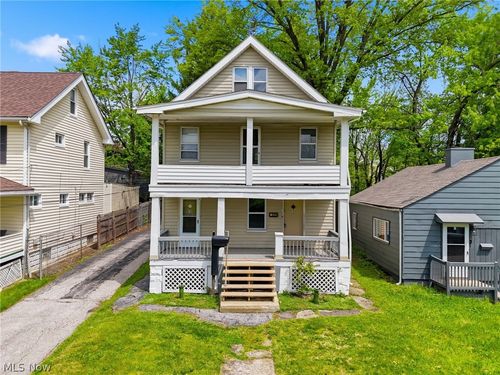 13611 Beachwood Avenue, Cleveland, OH, 44105 | Card Image