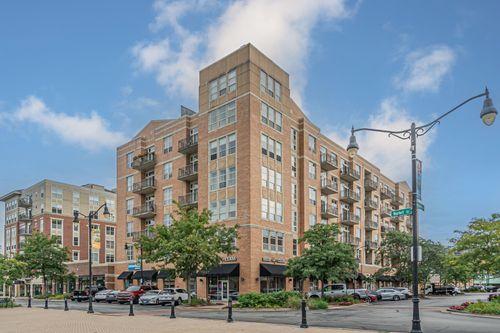 508-647 Metropolitan Way, Des Plaines, IL, 60016-4642 | Card Image