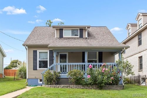 2829 Brazeau Ave, Brentwood, MO, 63144-2703 | Card Image