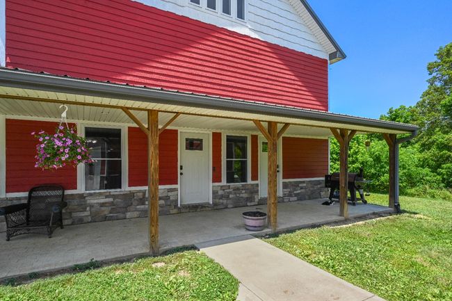 8808 Plum Creek Rd, House other with 4 bedrooms, 3 bathrooms and null parking in Vevay IN | Image 5