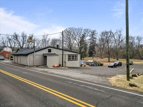 23 Musconetcong River Rd, Hampton, NJ, 08827-3021 | Card Image