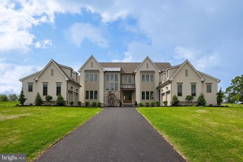 11 Sailfish Dr, MECHANICSBURG, PA, 17050-7662 | Card Image