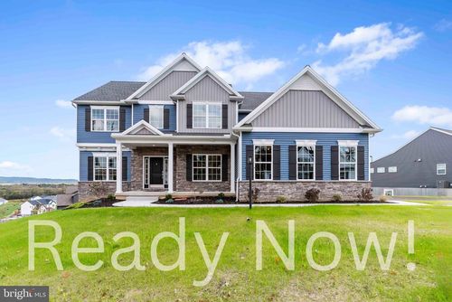 4487 Continental Dr, HARRISBURG, PA, 17112-9519 | Card Image