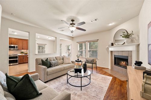 625 Tradewind Dr, Fort Worth, TX, 76131-4279 | Card Image