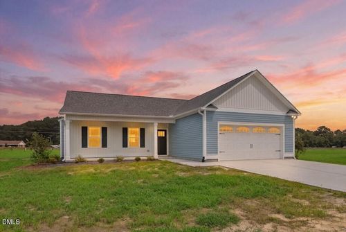 93 Huckleberry Bush Ln, Princeton, NC, 27569-5600 | Card Image