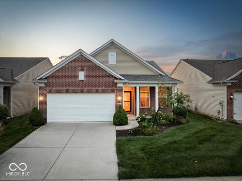 16062 Lambrusco Way, Fishers, IN, 46037-7371 | Card Image