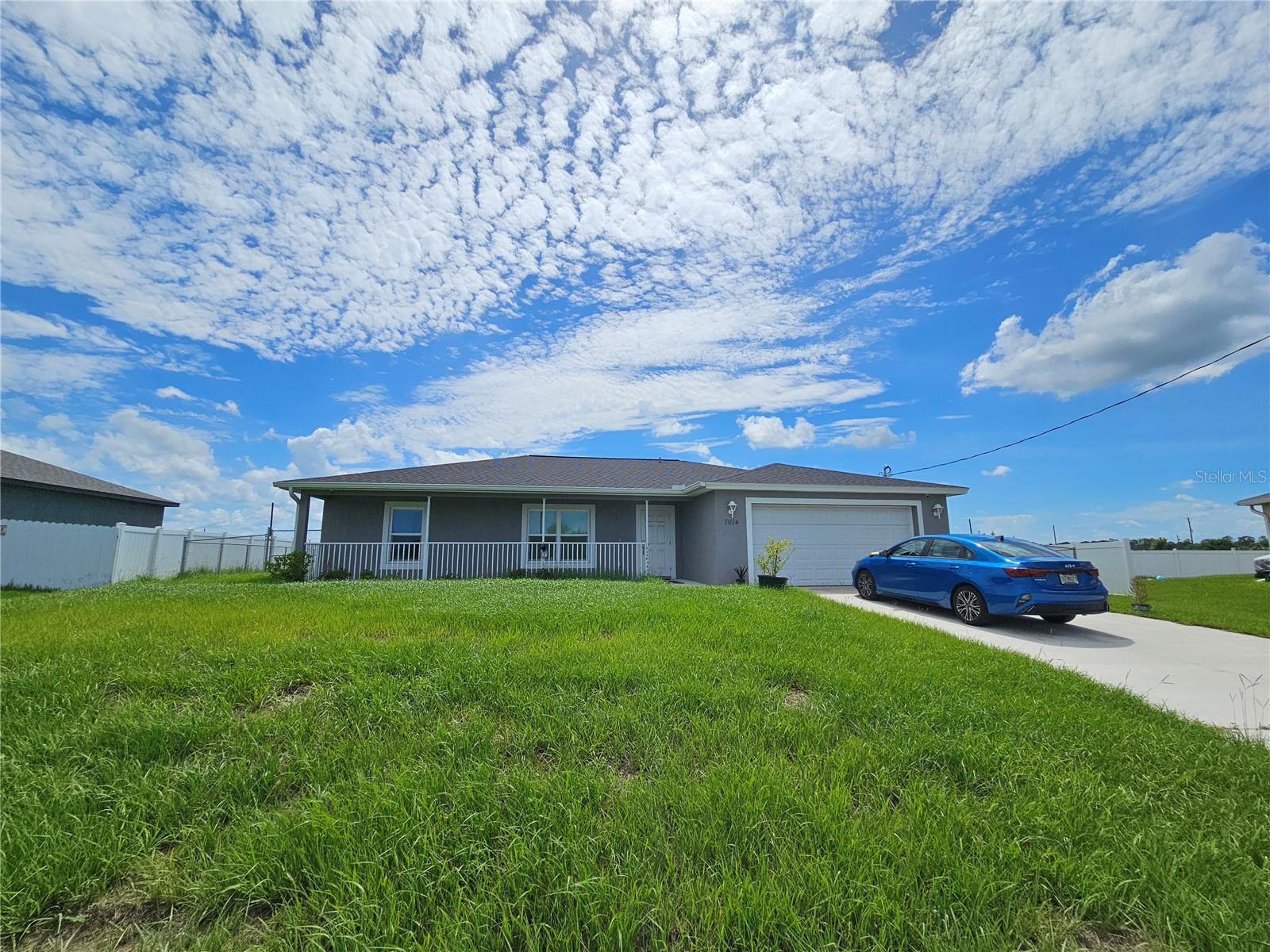 Pilgrim Ct, Labelle, FL 33935