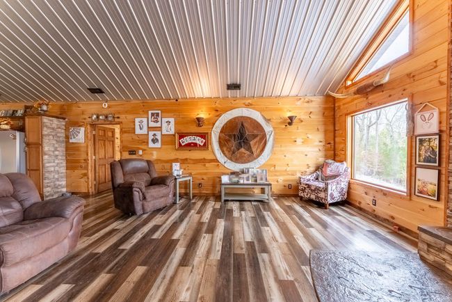 Custom Home and Acreage for Sale23 | Image 23