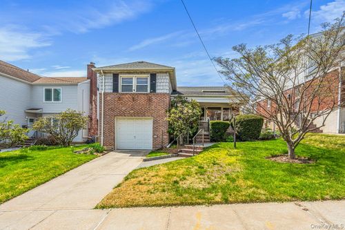 54-08 253rd Street, New York, NY, 11362 | Card Image