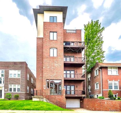 6416 Cates Ave, Saint Louis, MO, 63130-3566 | Card Image