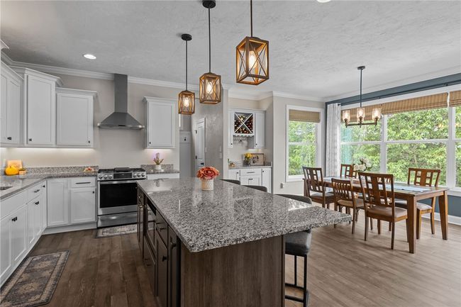 582 Forest Oaks Trl, House other with 4 bedrooms, 3 bathrooms and 2 parking in North Huntingdon PA | Image 13