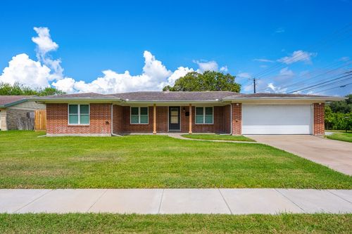 502 Fairfield Dr, Corpus Christi, TX, 78412-3142 | Card Image