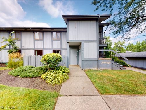 7033 Bristlewood Drive, Concord Twp, OH, 44077 | Card Image