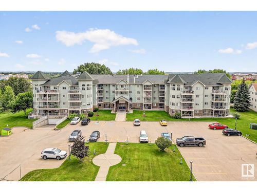 202-9995 93 Ave, Fort Saskatchewan, AB, T8L1N5 | Card Image